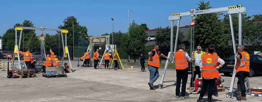 Hands on lifting training